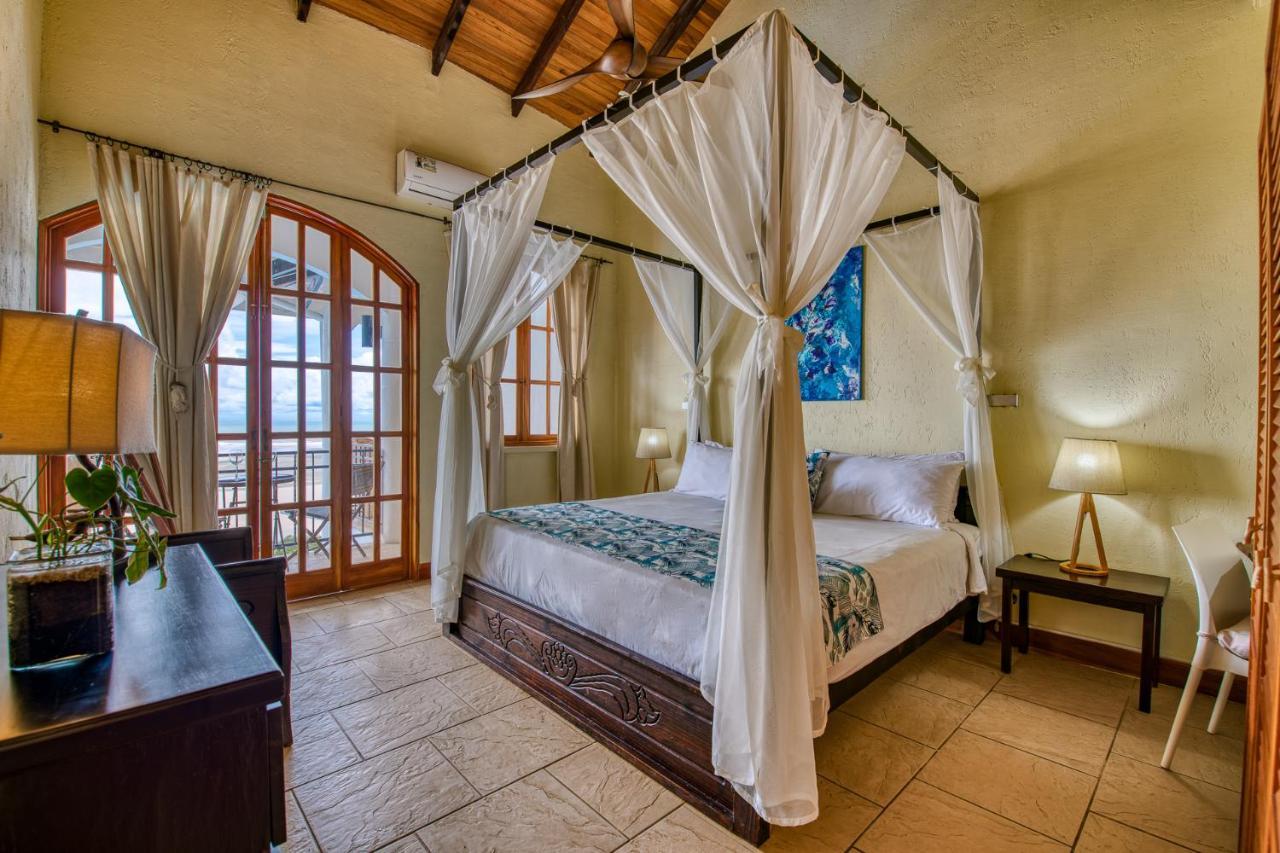 El Castillo Luxury Boutique Hotel- (Adults Only) Ojochal Exterior foto