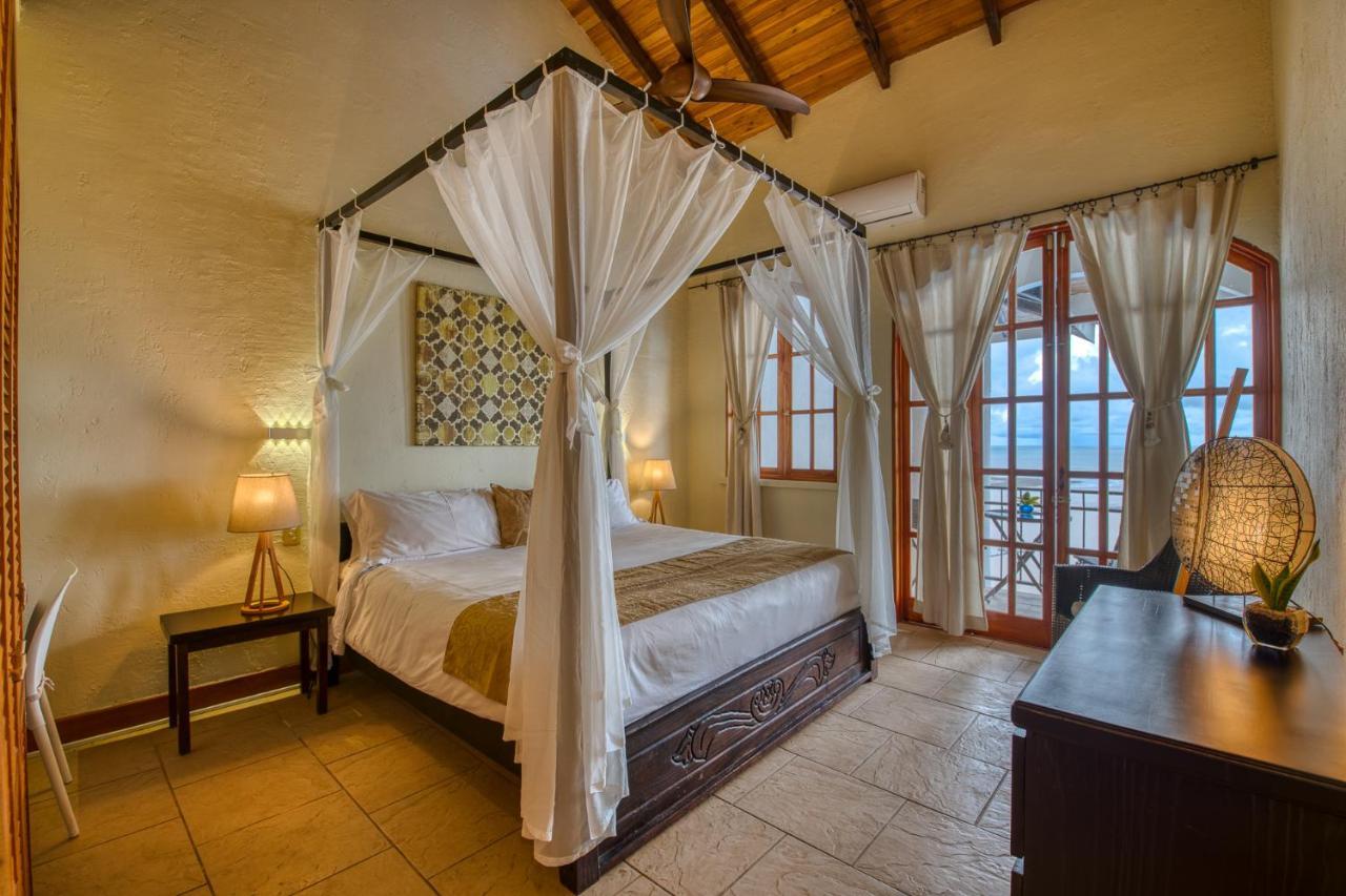 El Castillo Luxury Boutique Hotel- (Adults Only) Ojochal Exterior foto