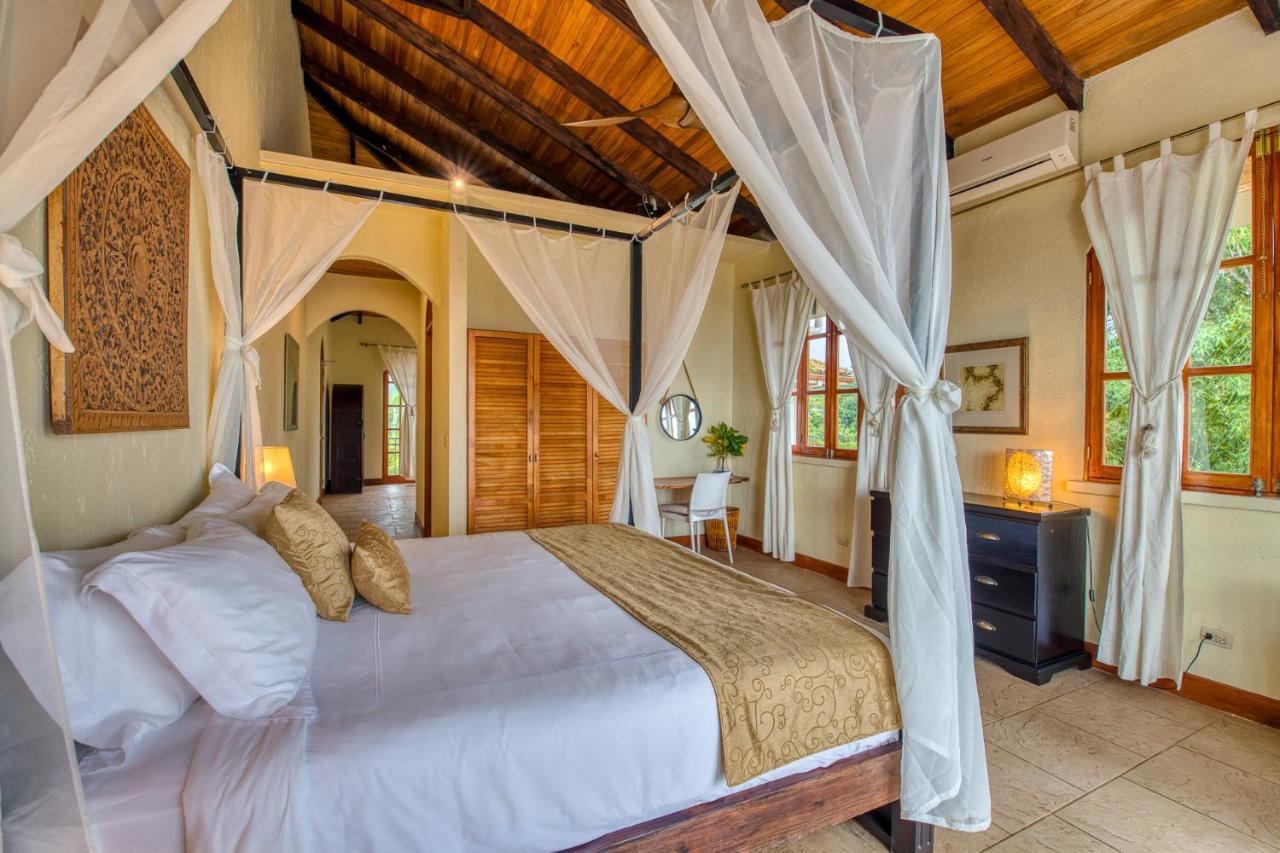 El Castillo Luxury Boutique Hotel- (Adults Only) Ojochal Exterior foto
